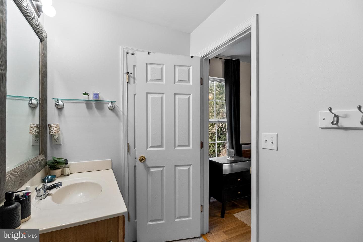 110 Holton Street photo 25