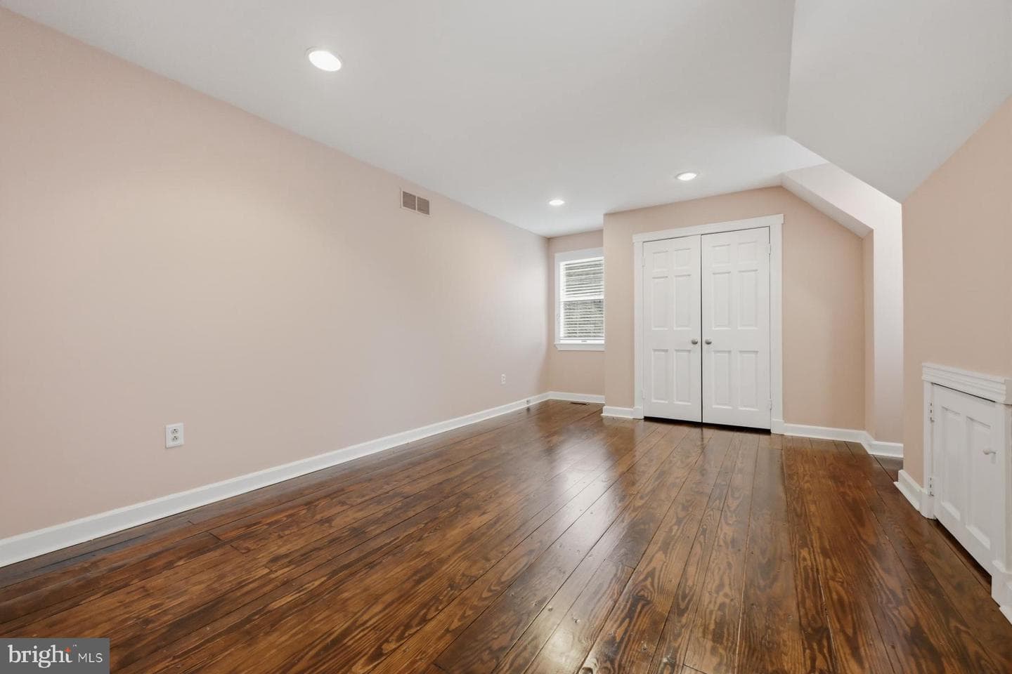 322 Prospect Bay Drive W photo 47