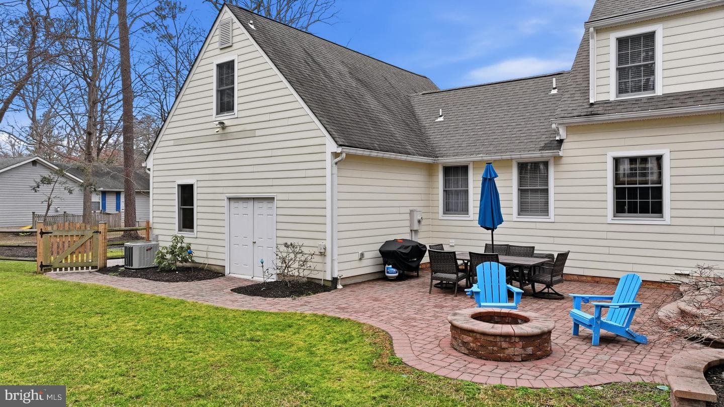 322 Prospect Bay Drive W photo 59
