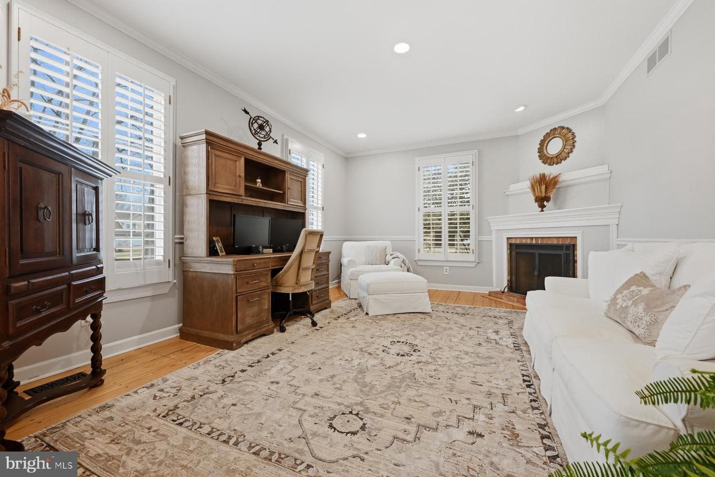 322 Prospect Bay Drive W photo 9