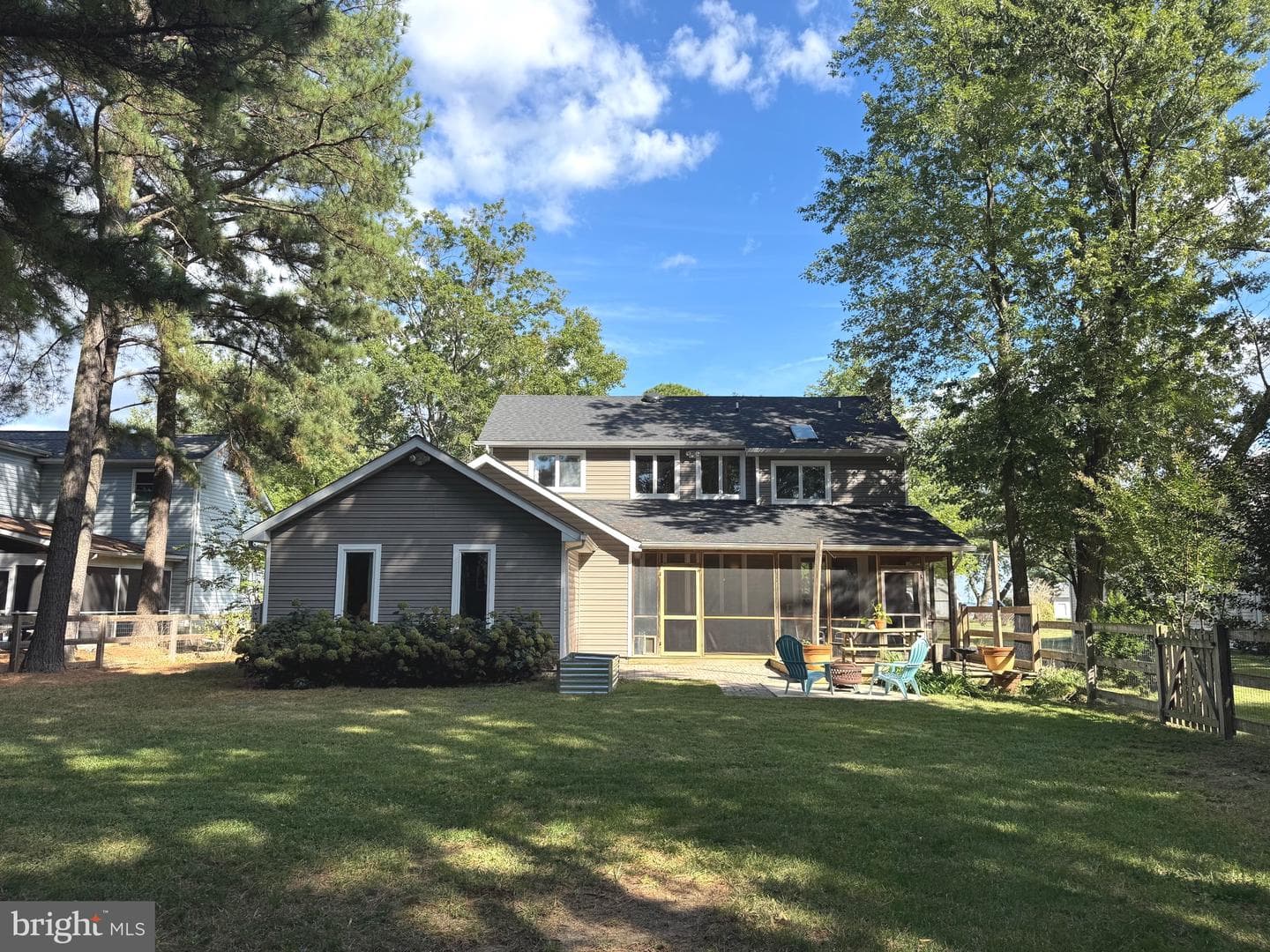 211 Queen Anne Road photo 7