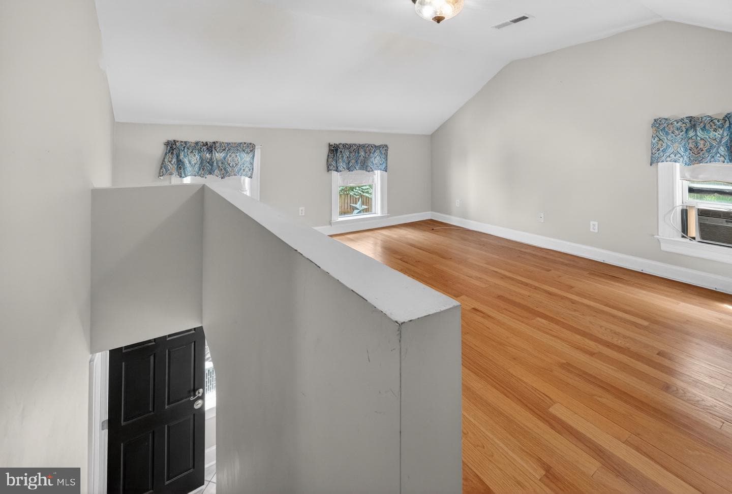 104 Kidwell Avenue photo 39