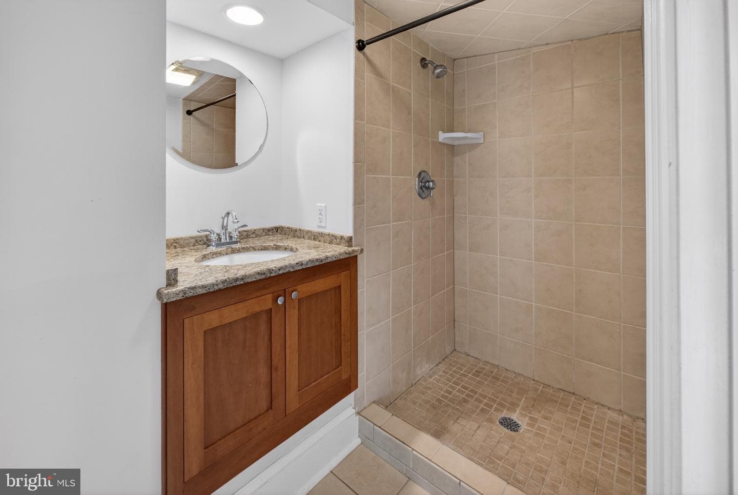 104 Kidwell Avenue photo 47