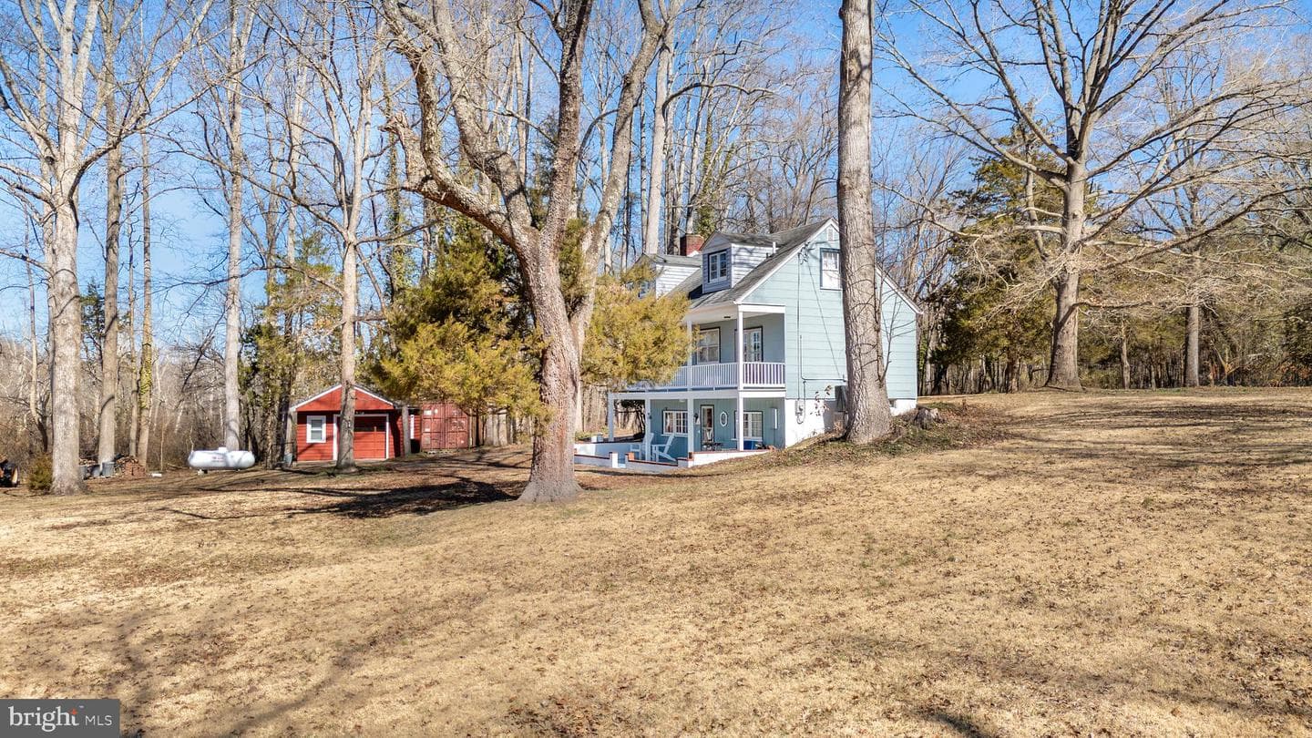 200 Powers Ln, Millington