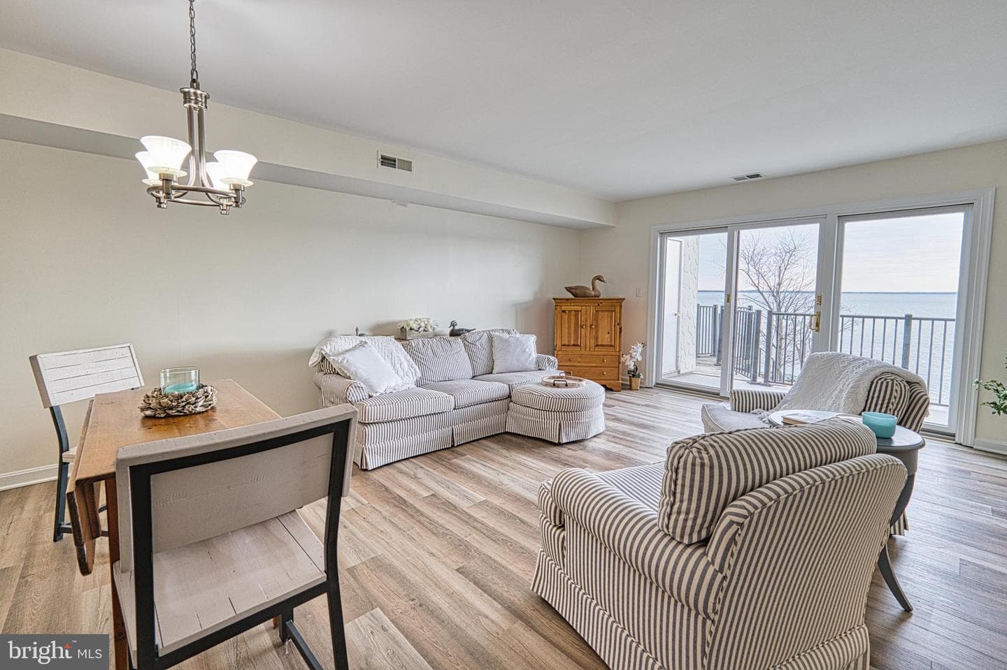 34 Queen Anne Way photo 11