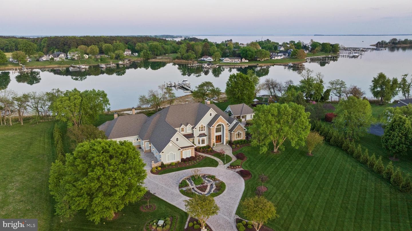 330 Serenity Lane, Chester