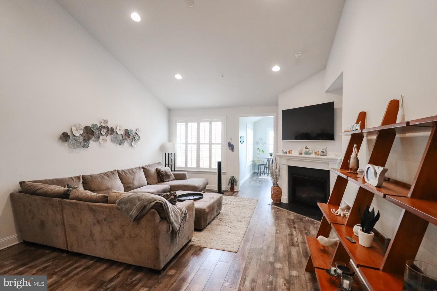 784 Moorings Circle photo 19
