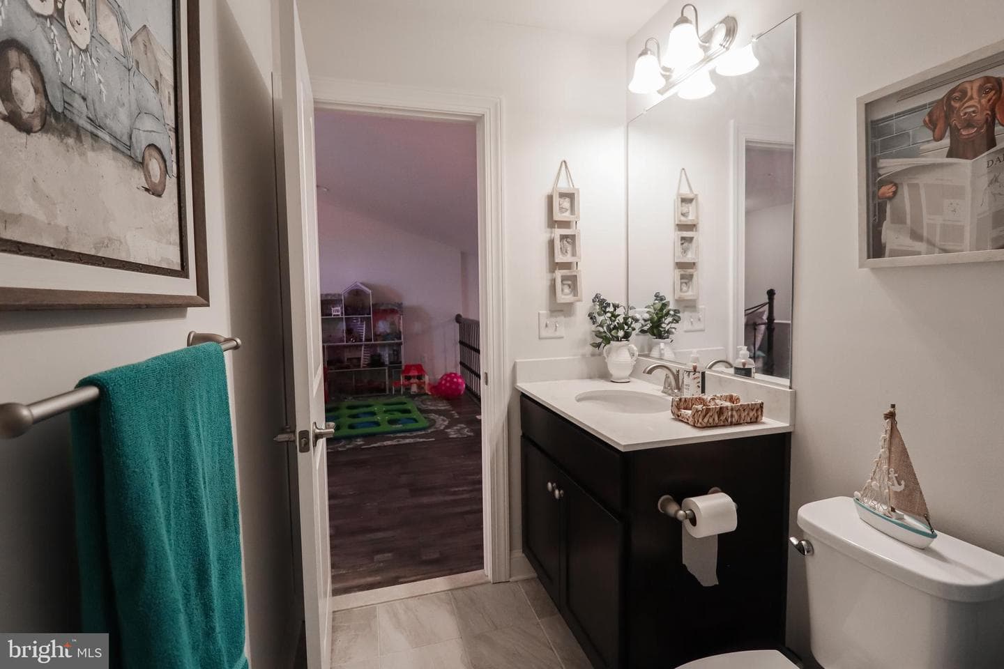 784 Moorings Circle photo 32