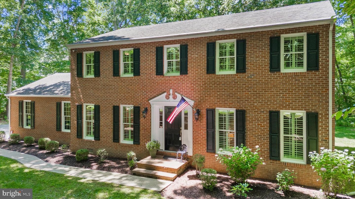 108 Gloucester Road photo 9