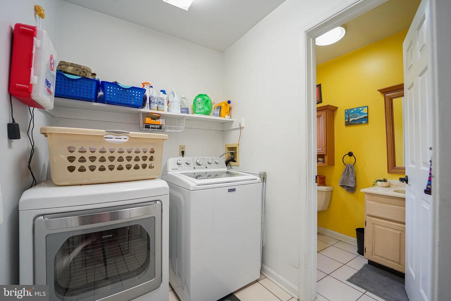 107 Chestnut Lane photo 36