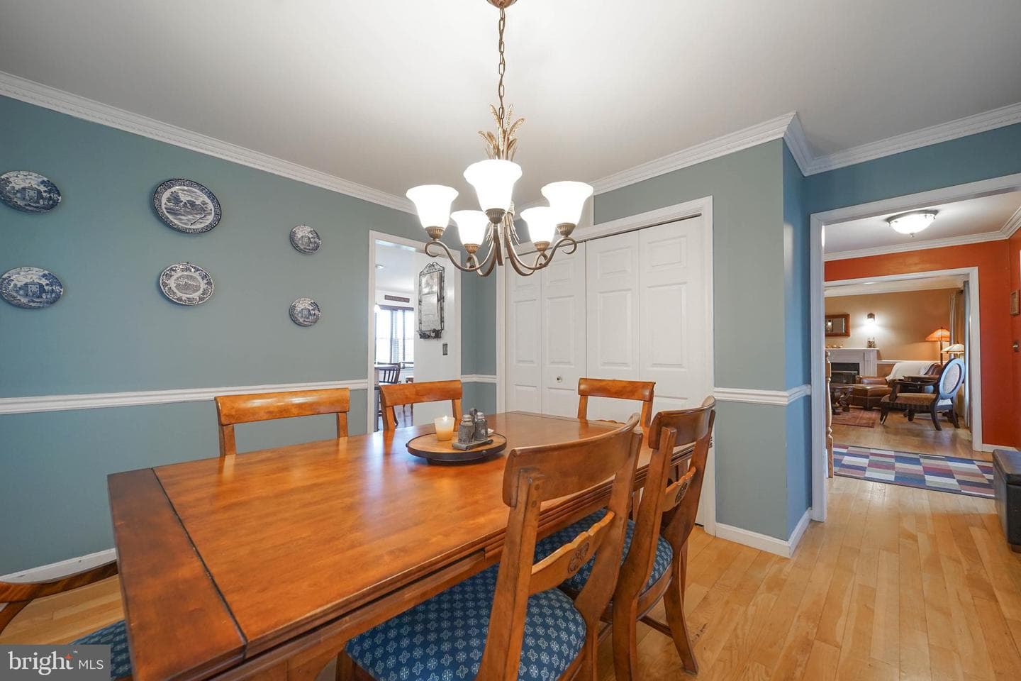107 Chestnut Lane photo 41