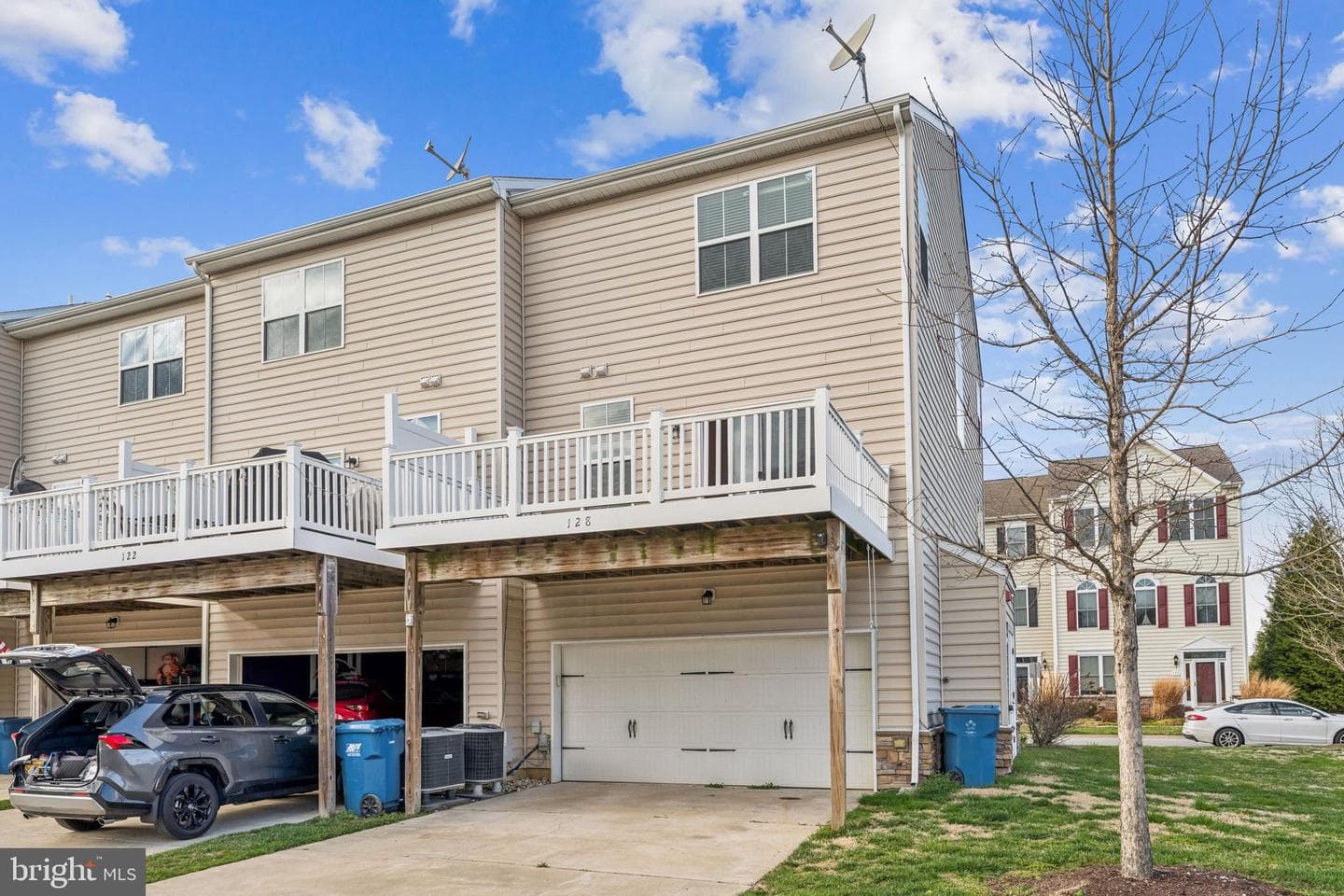 128 John Patrick Drive photo 3
