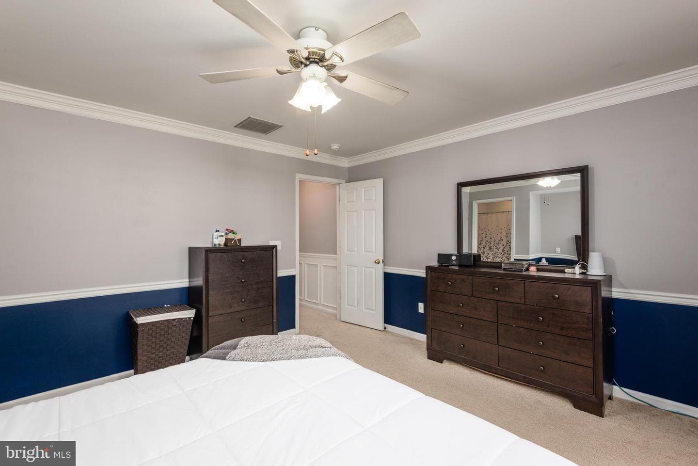 716 Cloverfields Drive photo 14