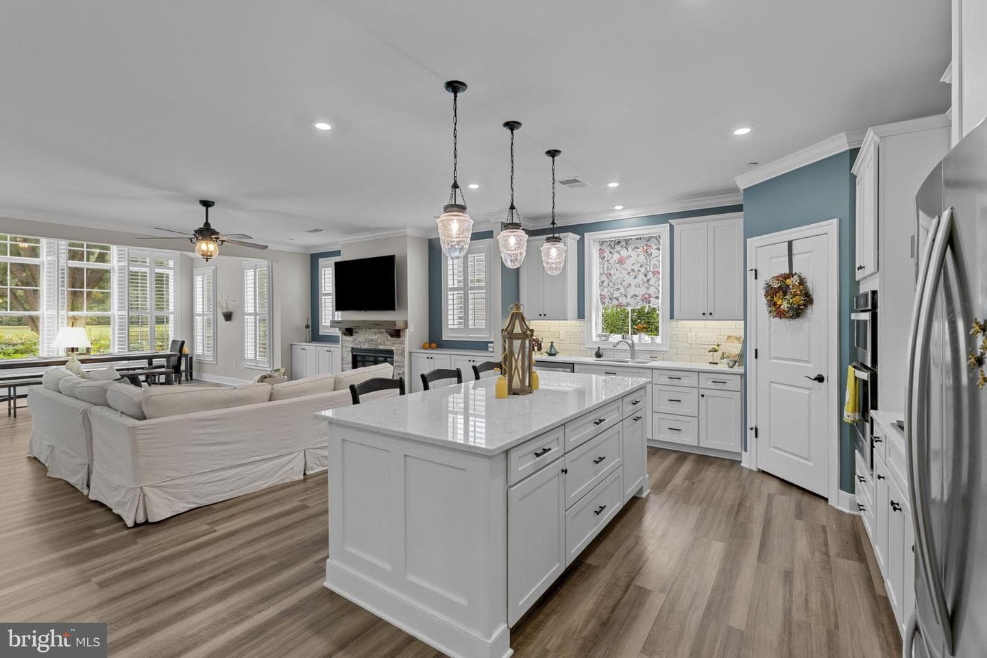 115 Masters Way photo 6