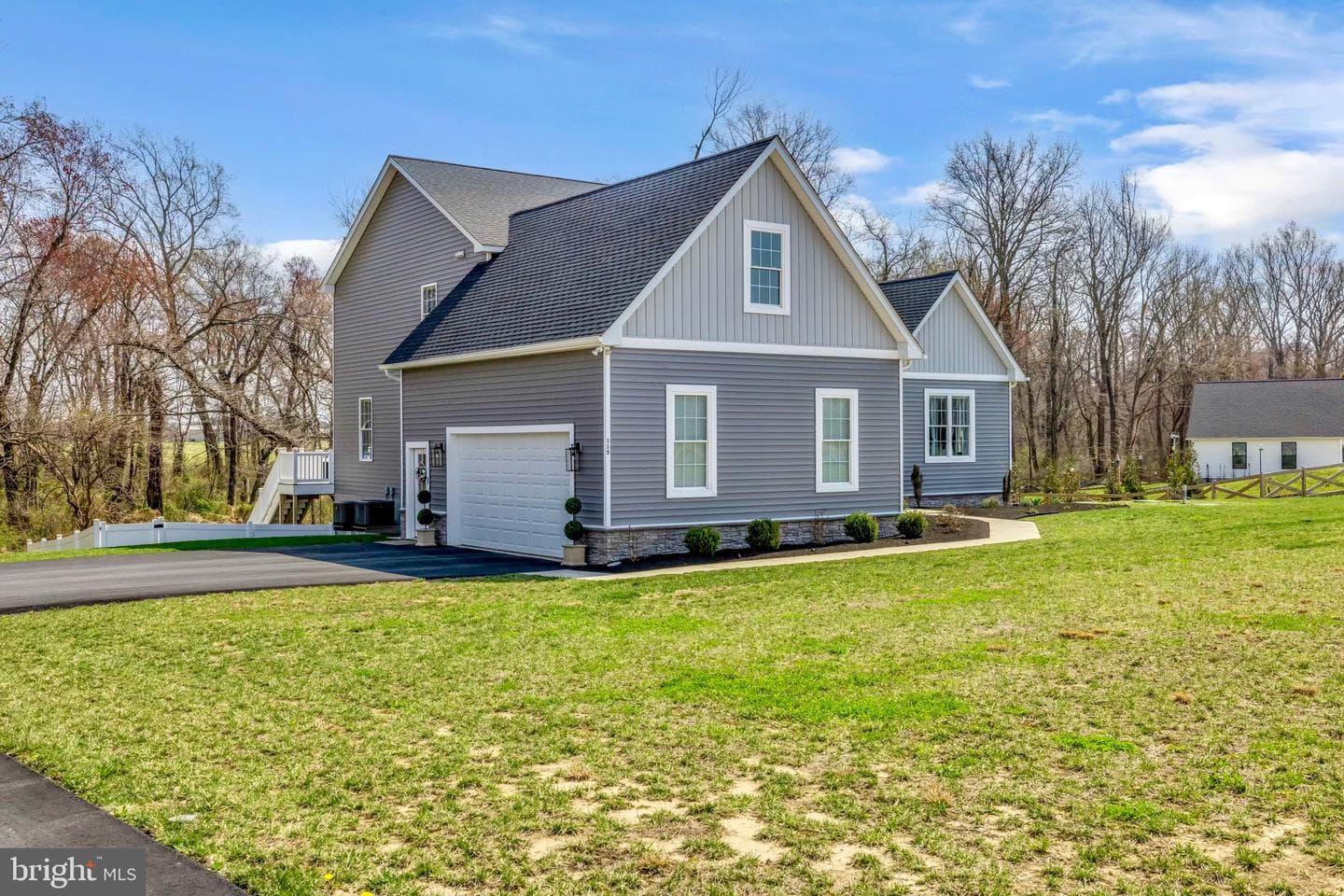 115 Thicket Court photo 12