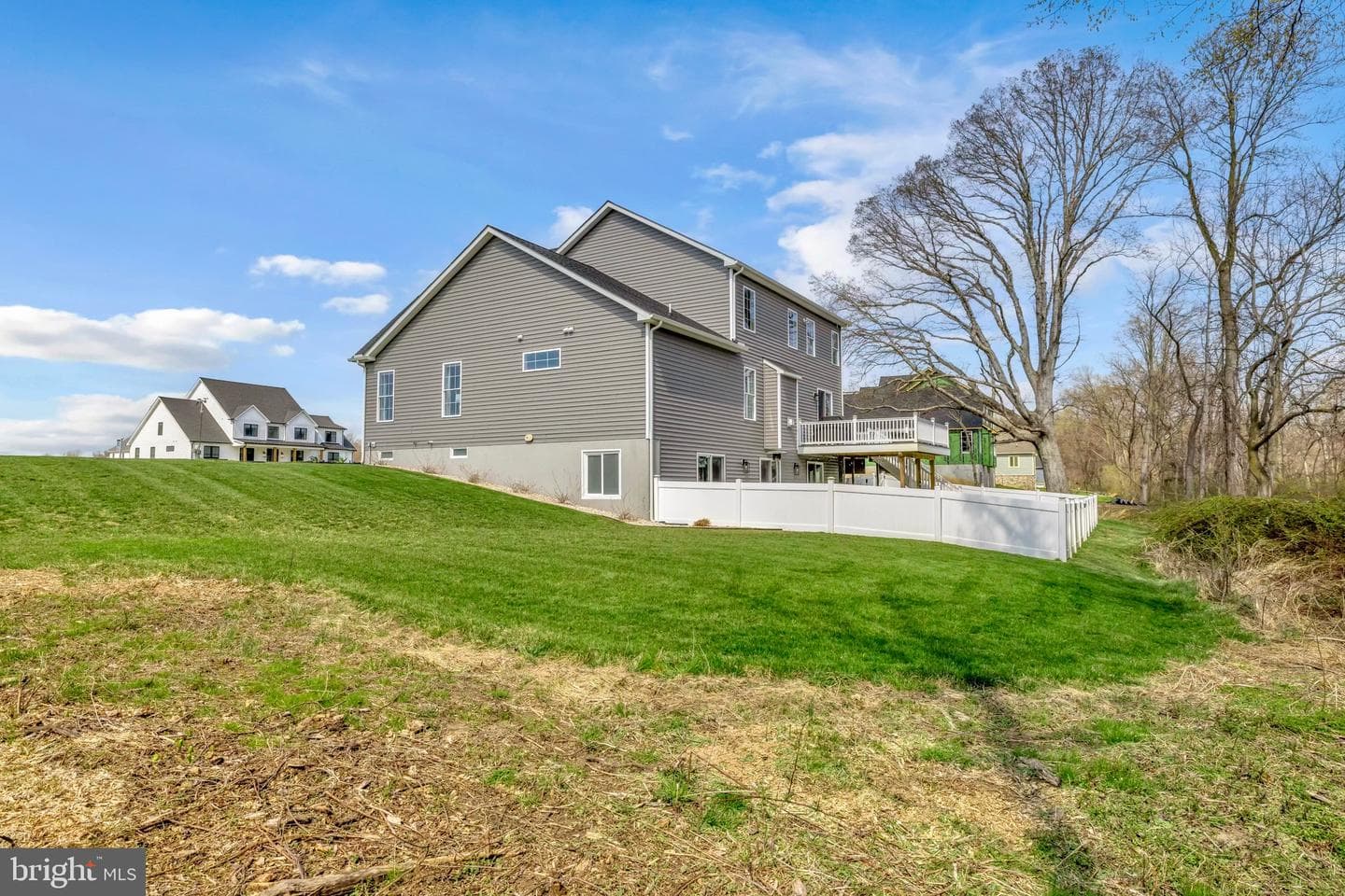 115 Thicket Court photo 20