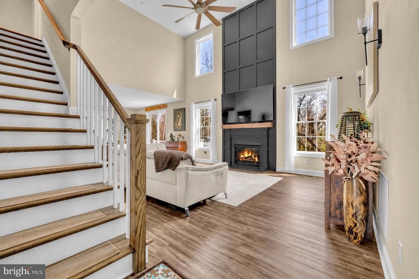 115 Thicket Court photo 3