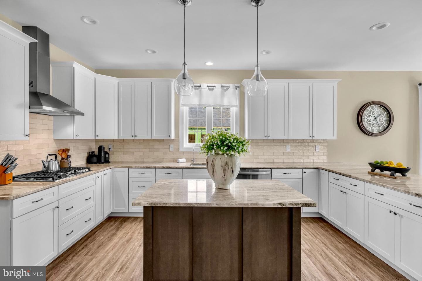 115 Thicket Court photo 6