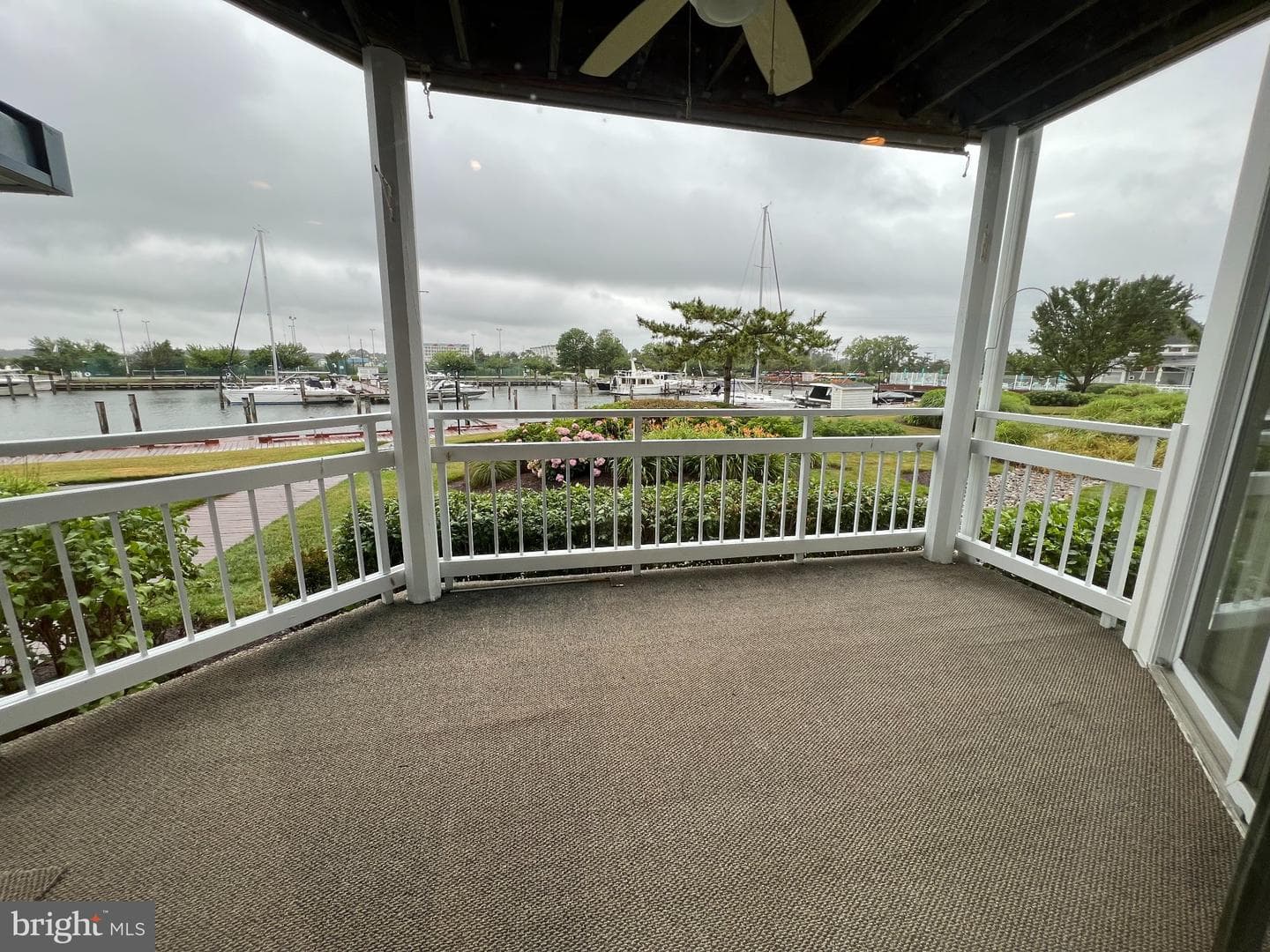 214 Oyster Cove Dr photo 33