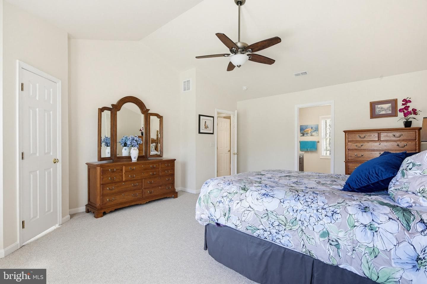 212 Claiborne Fields Drive photo 13