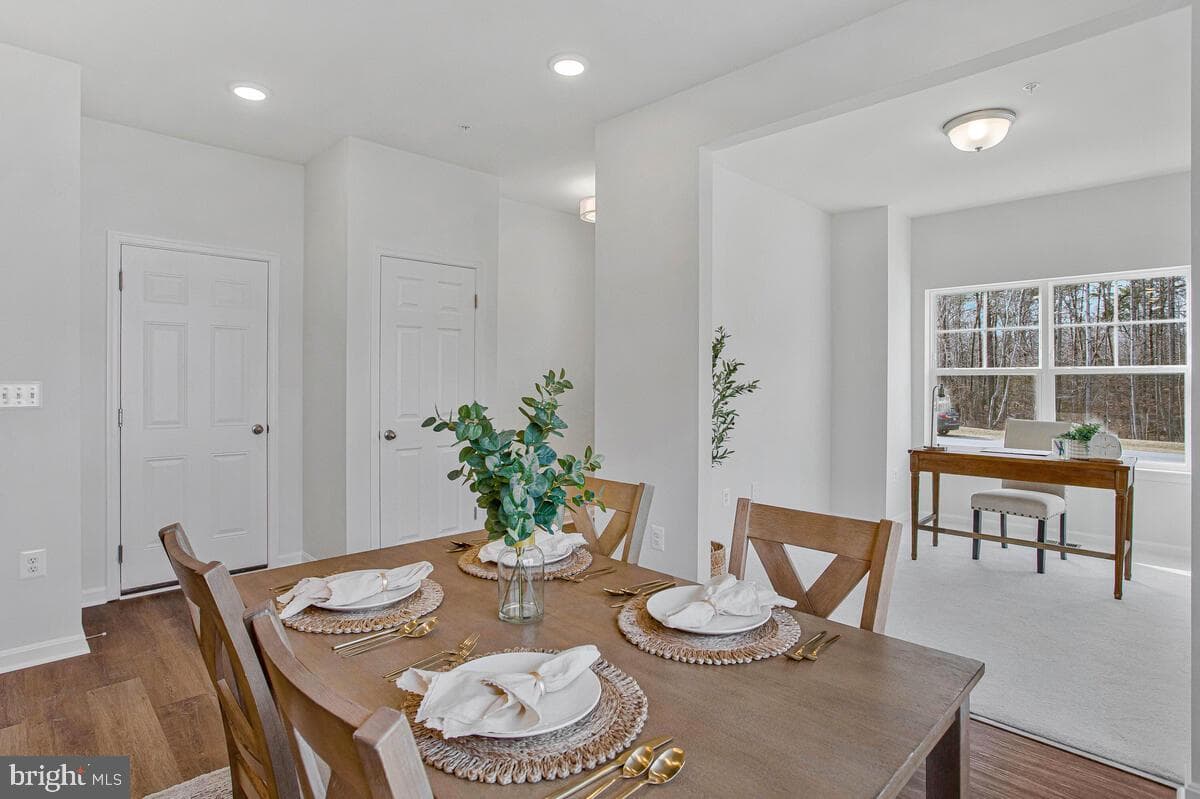 103 Worcester Road photo 5
