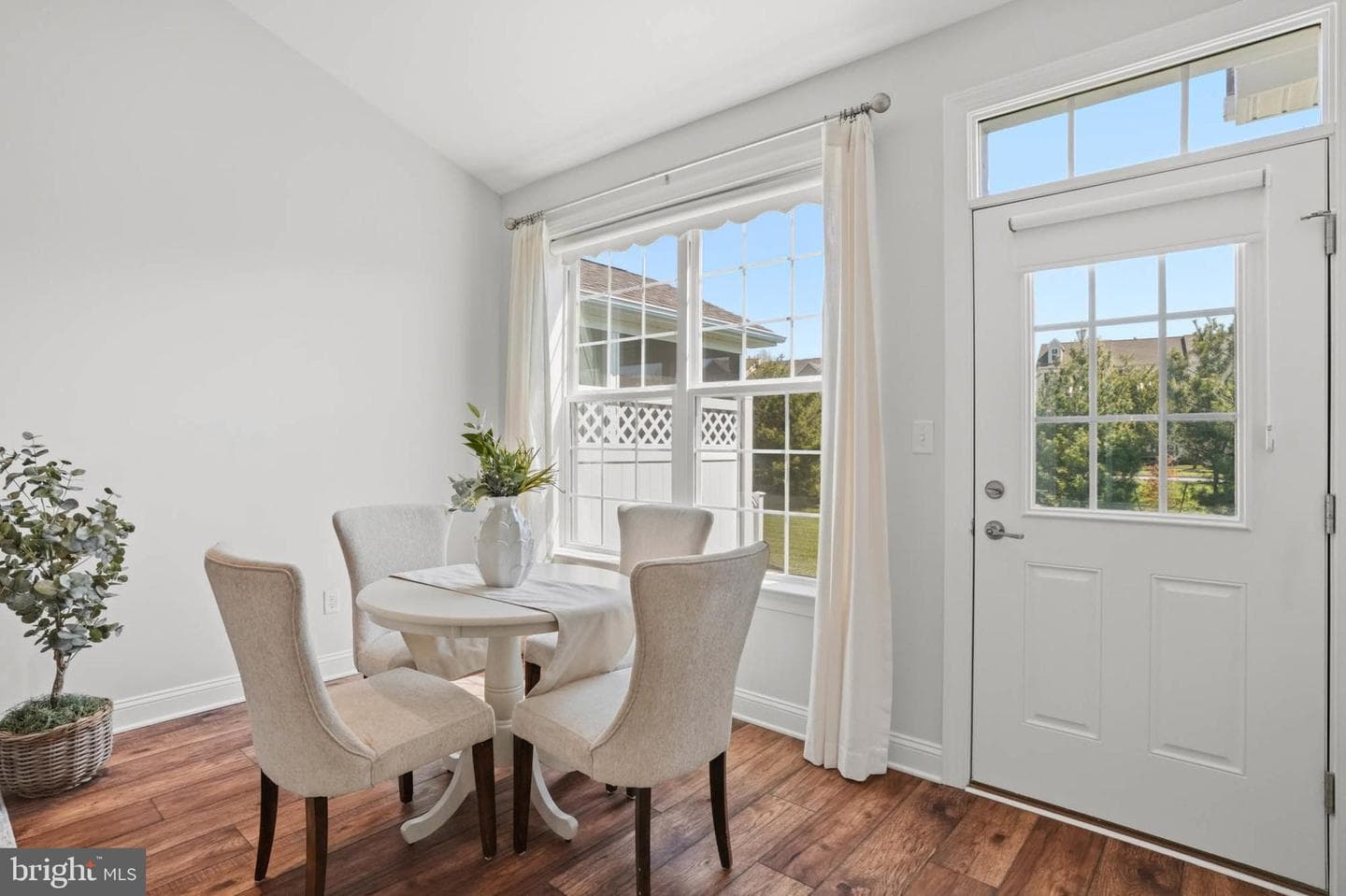 854 Moorings Circle #12 photo 11