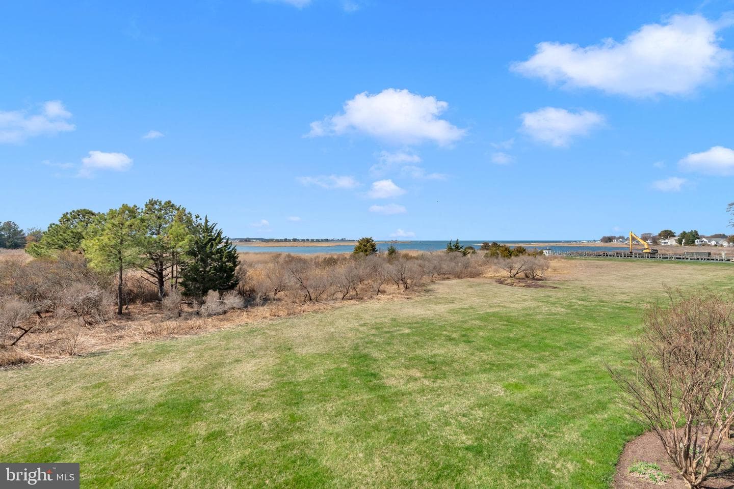 114 Bayview photo 43
