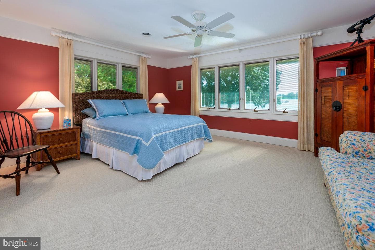 377 Hemsley Drive photo 26