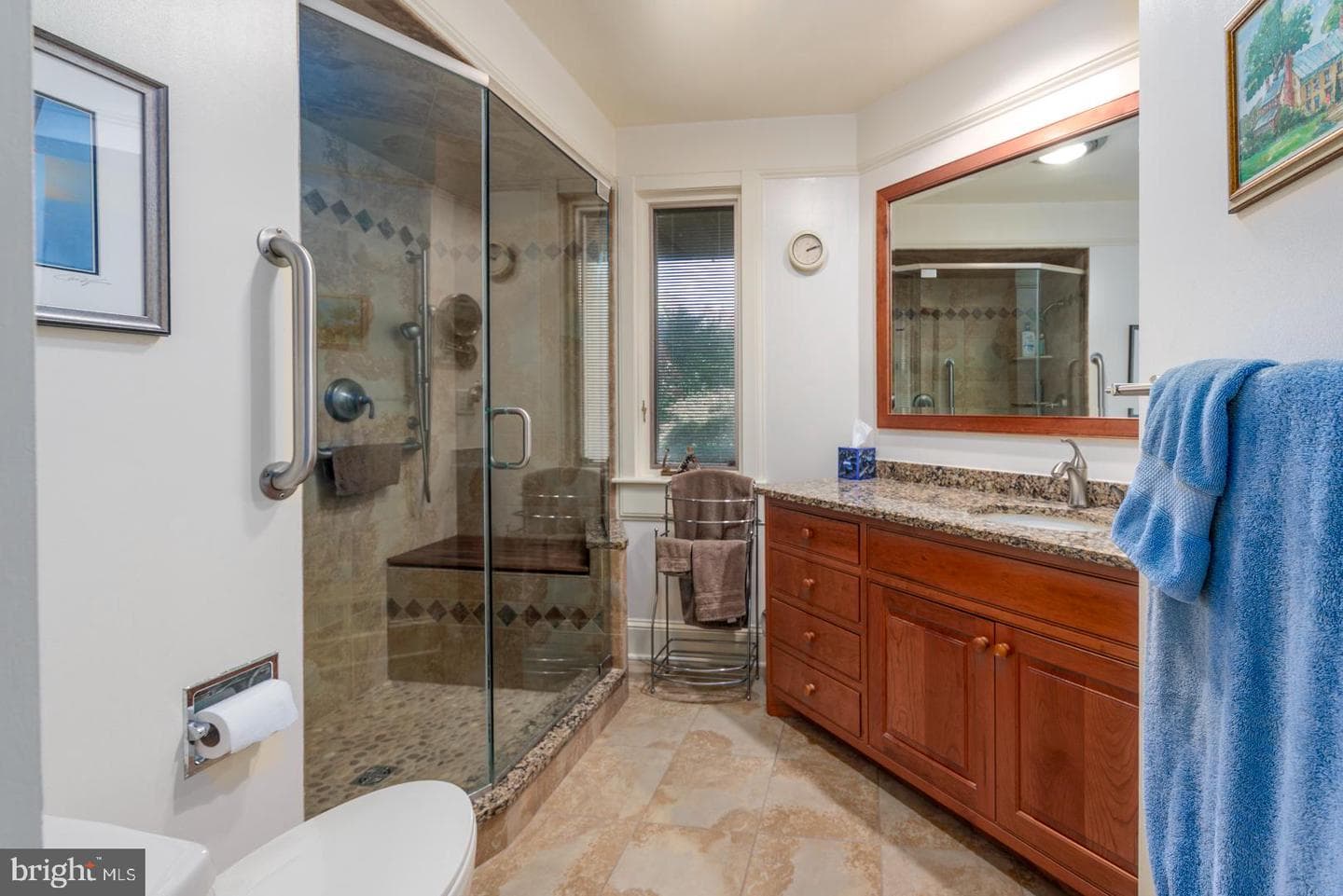 377 Hemsley Drive photo 28