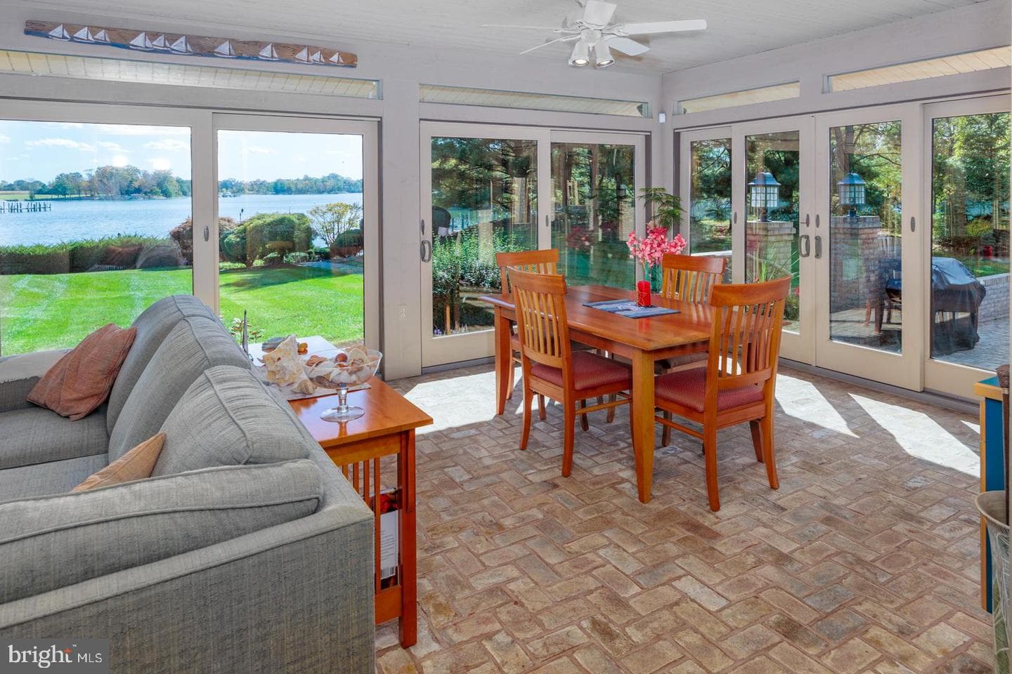 377 Hemsley Drive photo 36