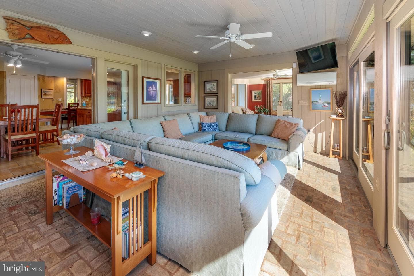 377 Hemsley Drive photo 44