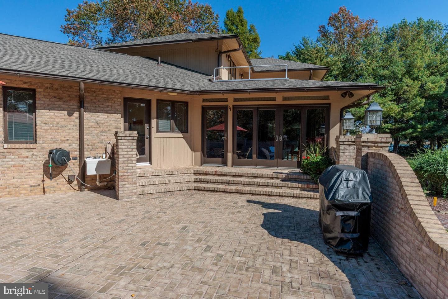 377 Hemsley Drive photo 54