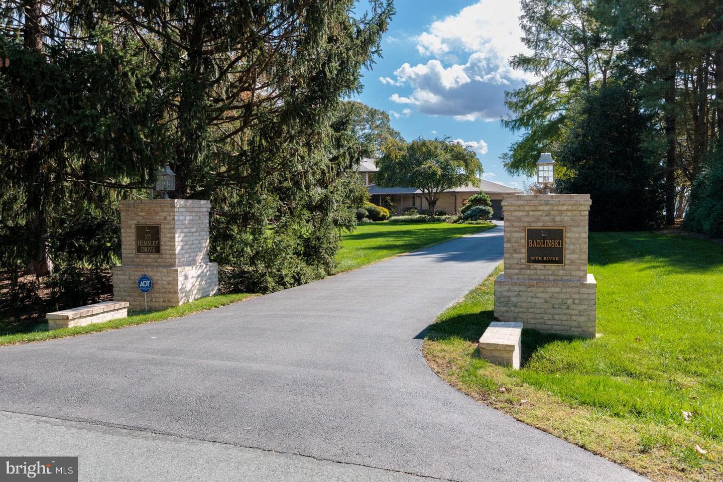 377 Hemsley Drive photo 62