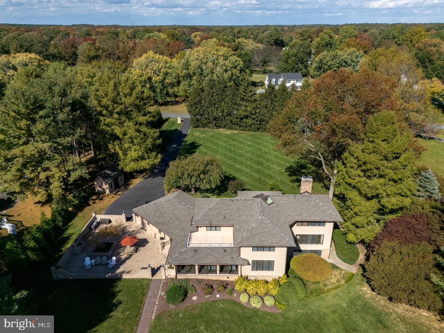 377 Hemsley Drive photo 68