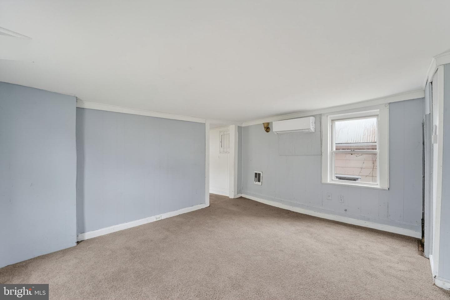 319 N Liberty Street photo 11