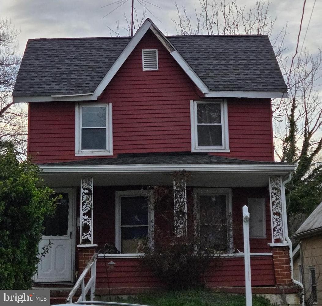 319 N Liberty Street photo 3