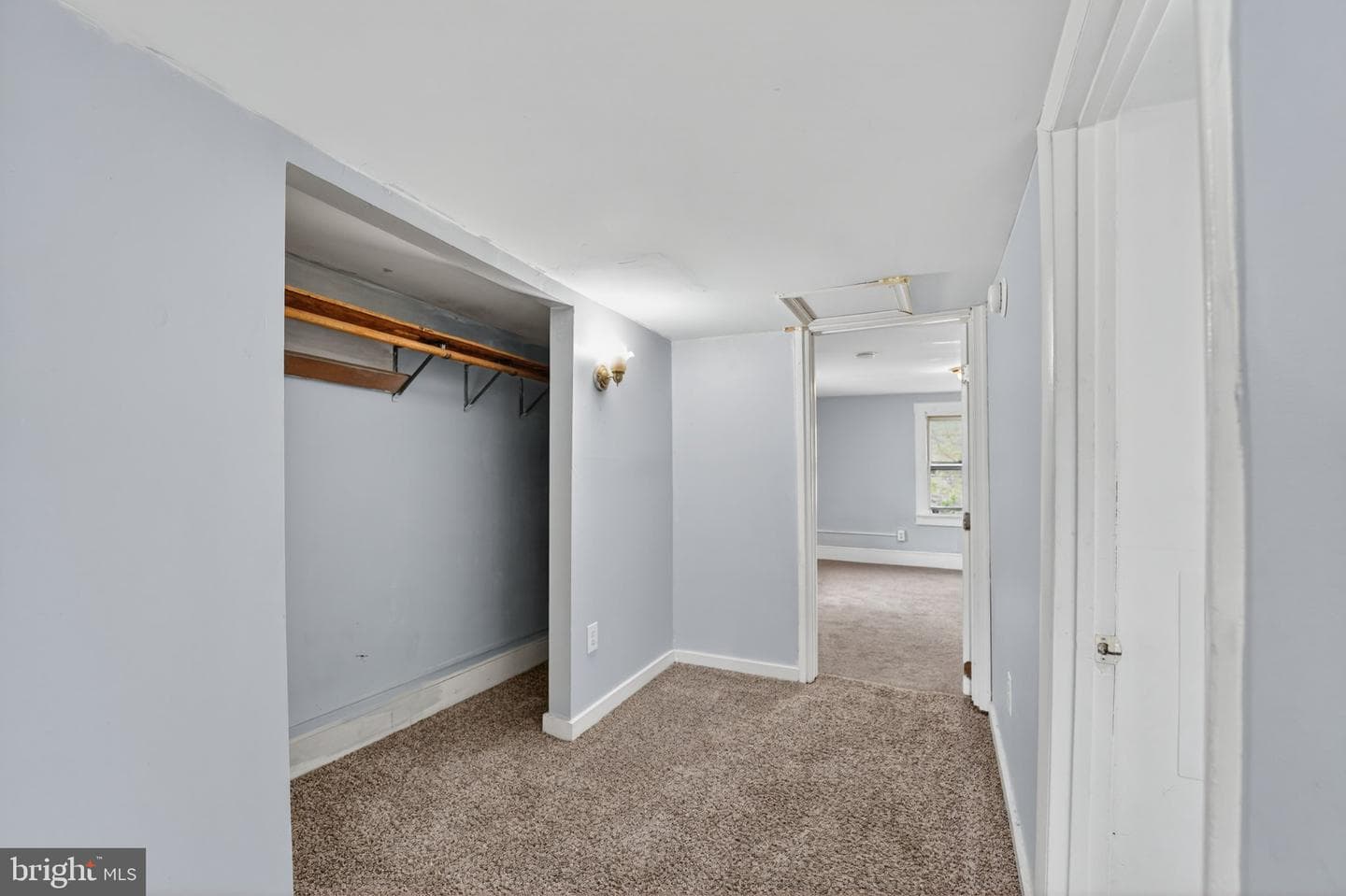 319 N Liberty Street photo 30