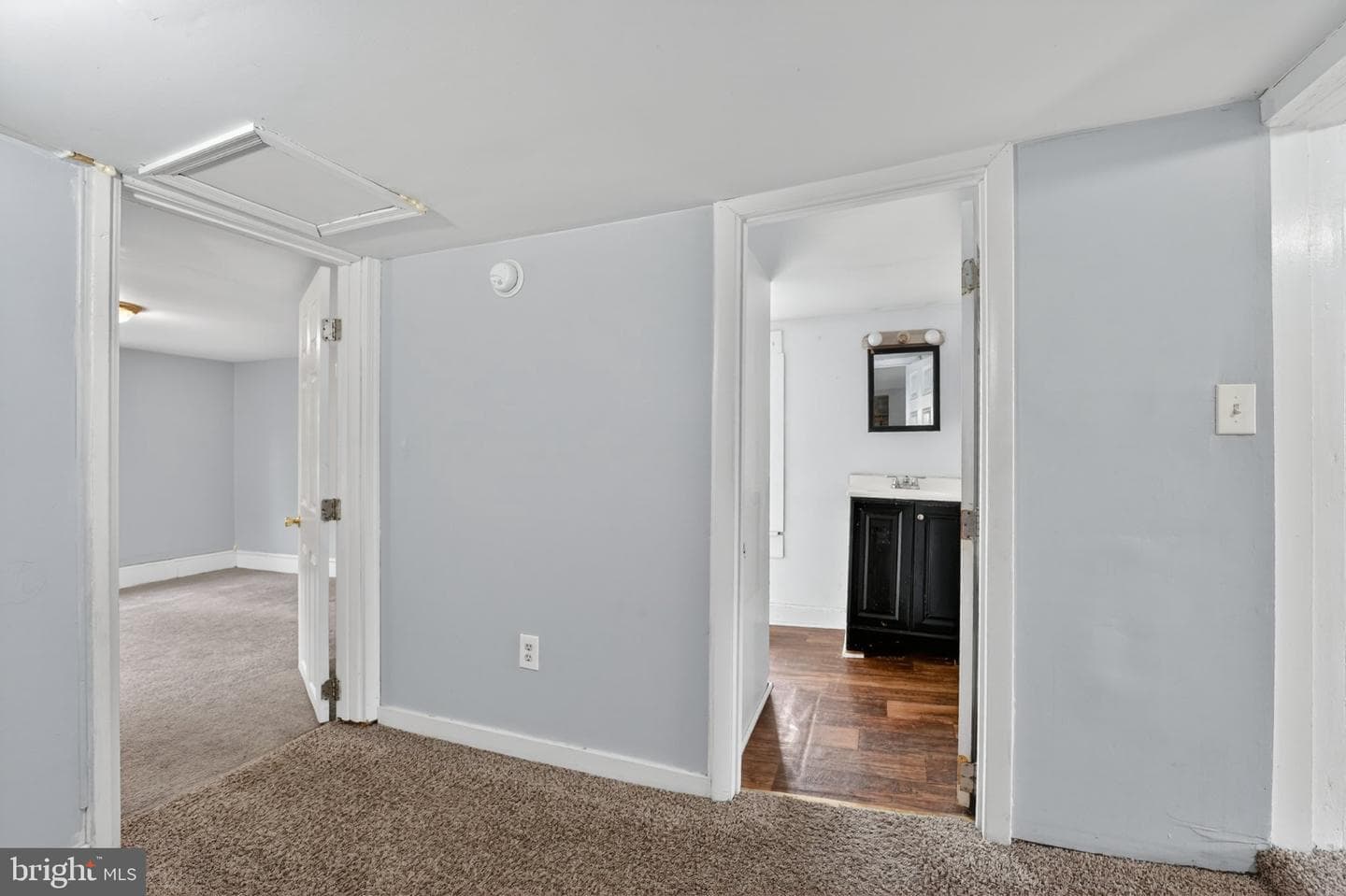 319 N Liberty Street photo 31