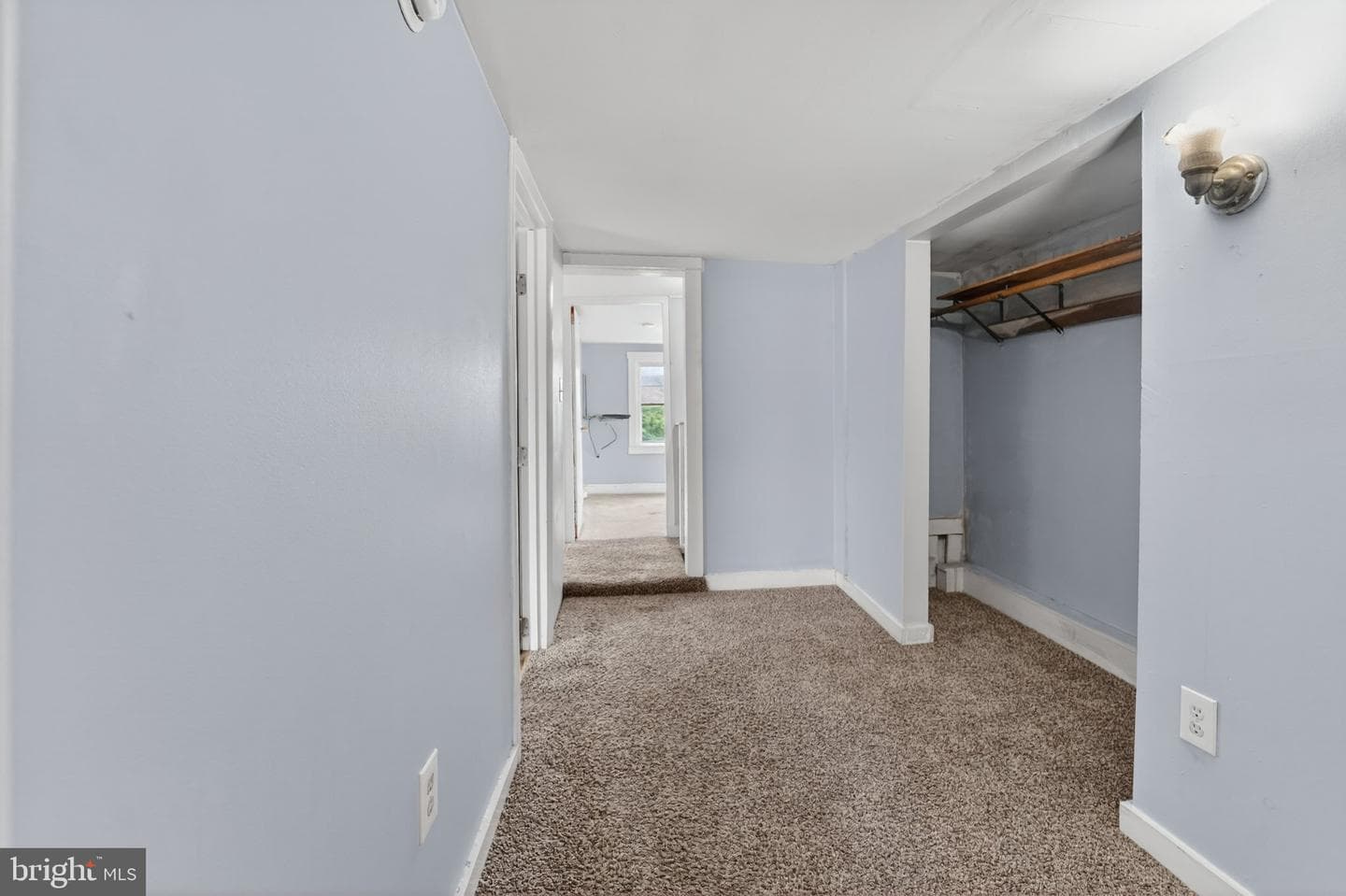 319 N Liberty Street photo 38