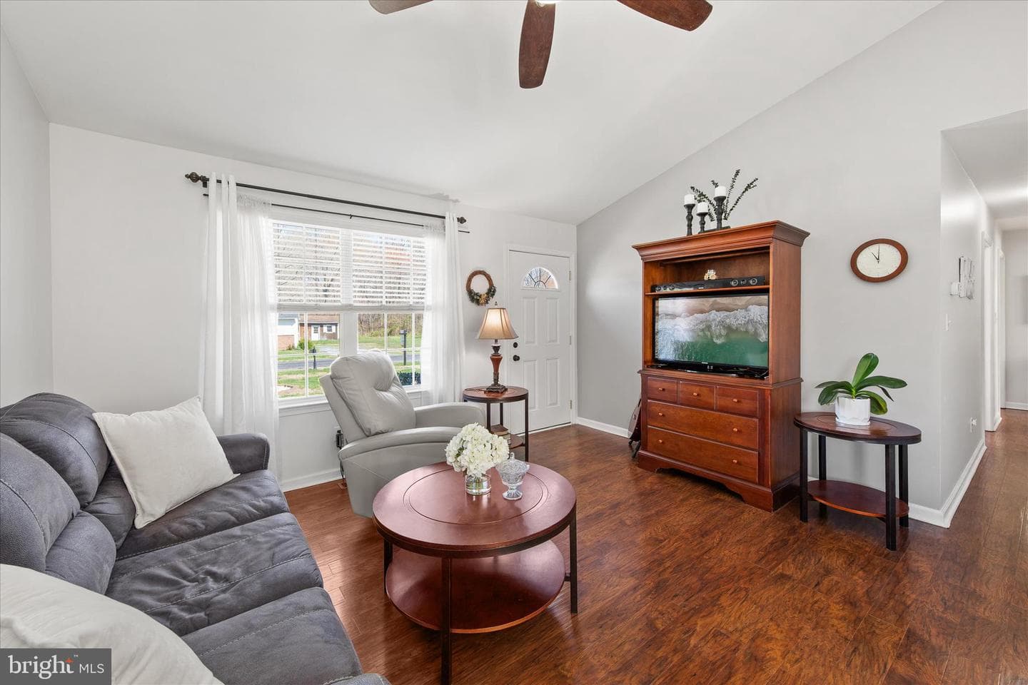 2032 Pondtown Road photo 5