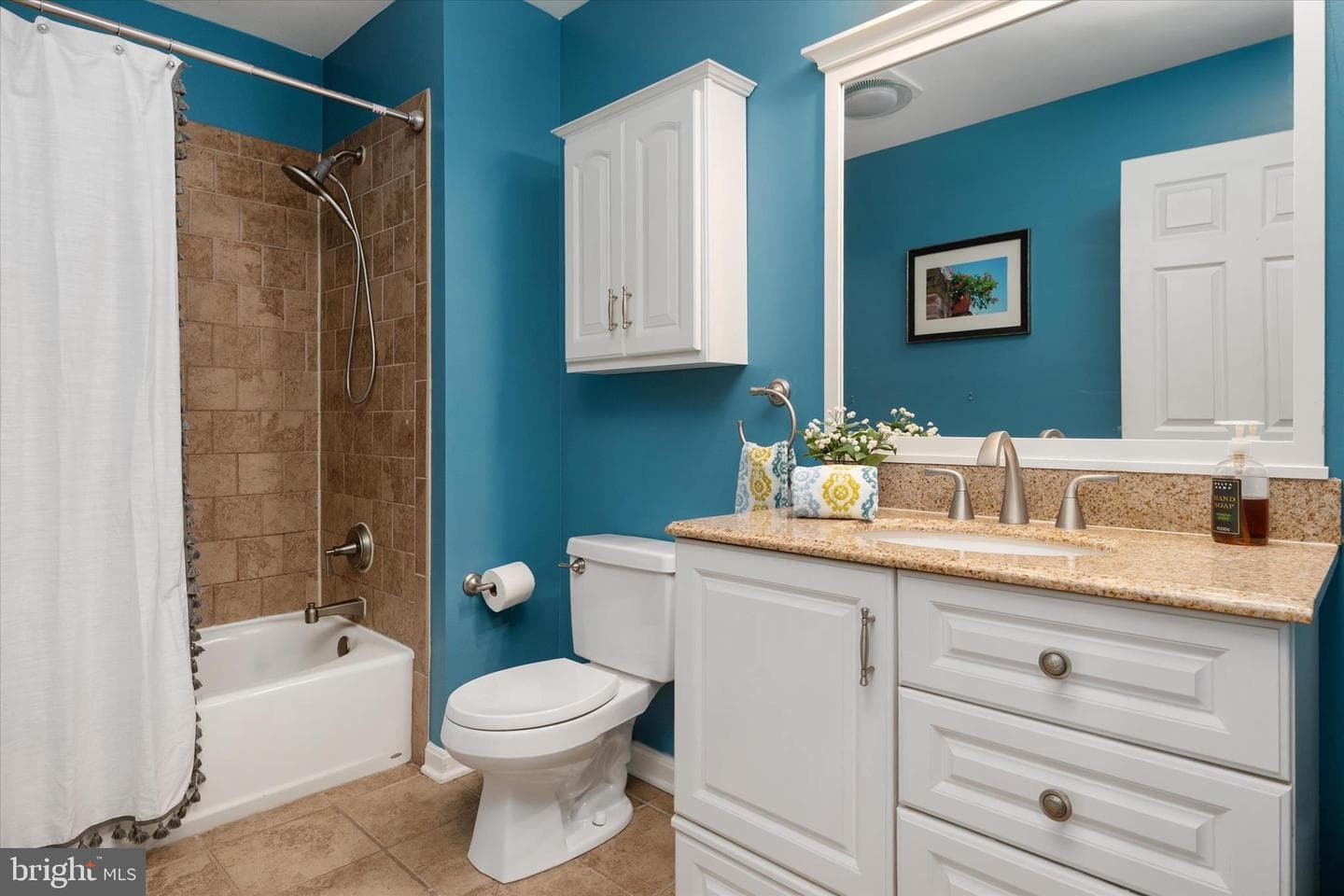 2008 Bridgepointe Drive photo 18