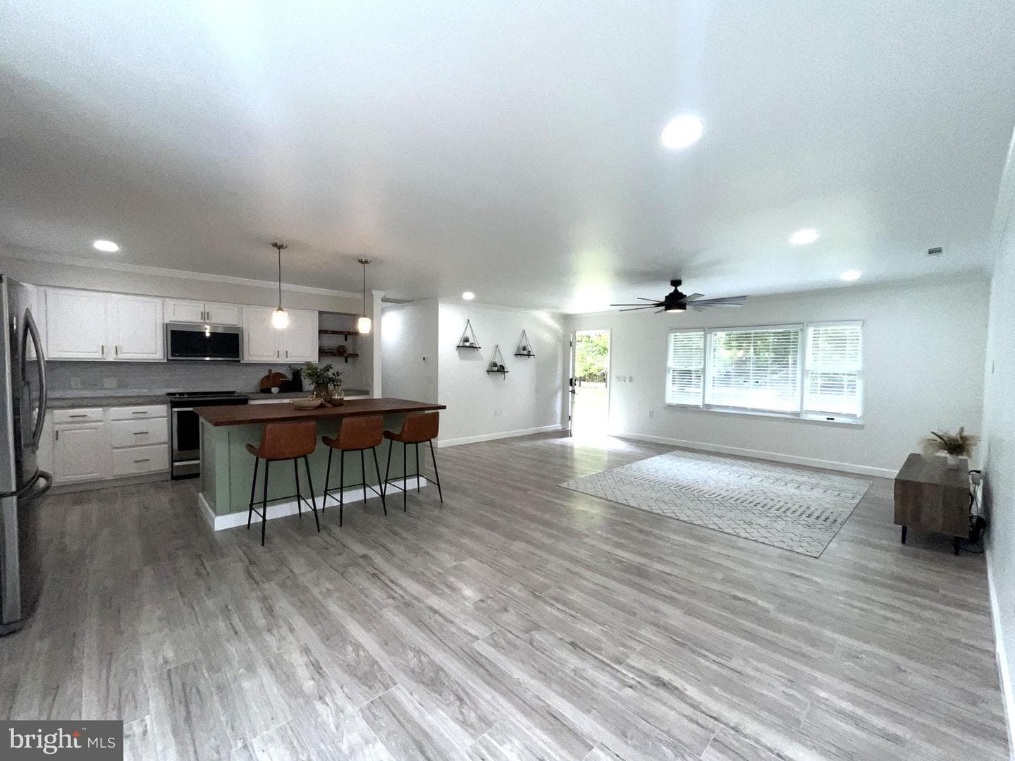 107 Whitby Lane photo 10