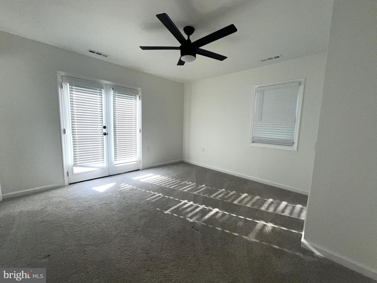 107 Whitby Lane photo 23