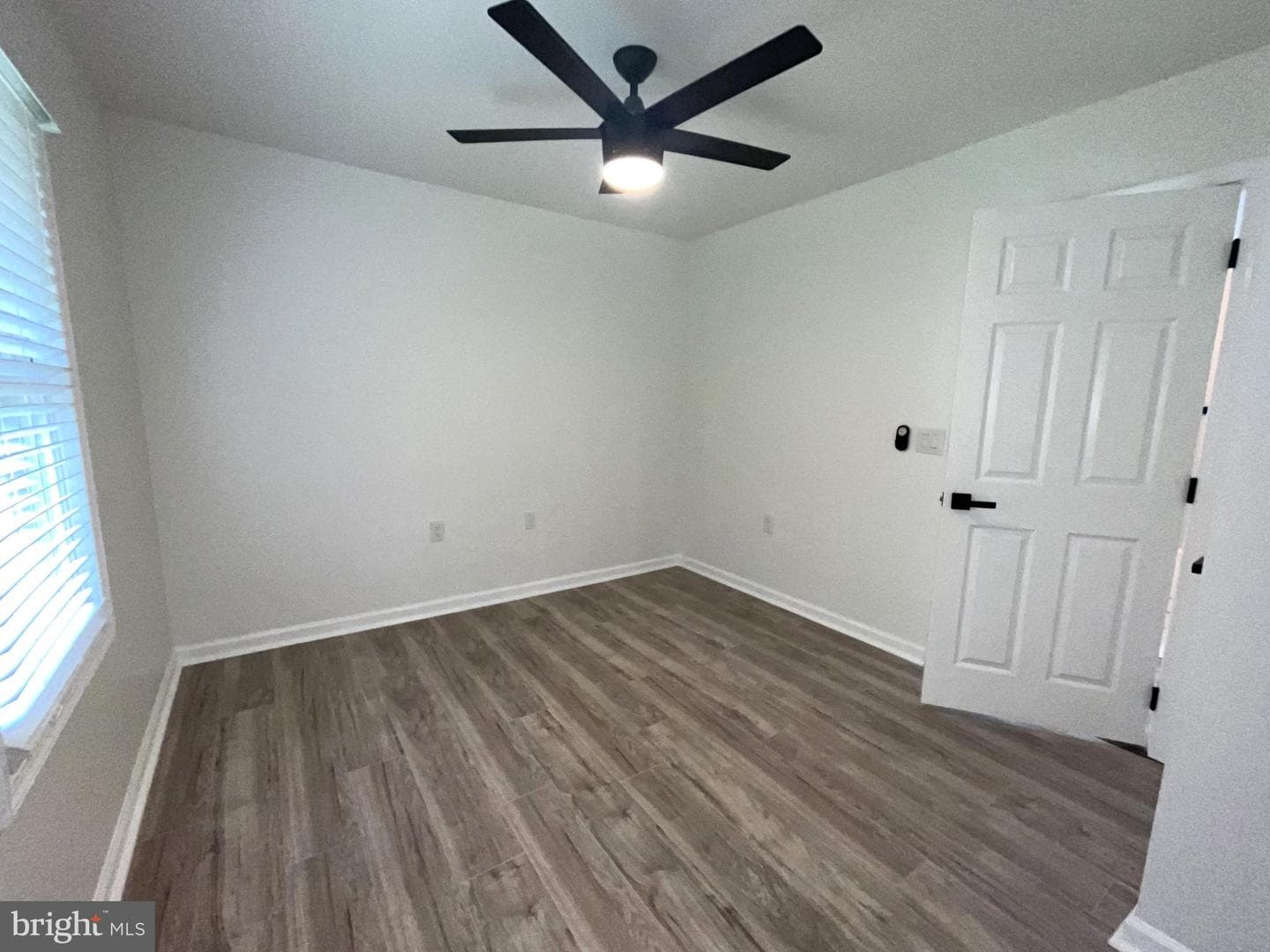 107 Whitby Lane photo 34