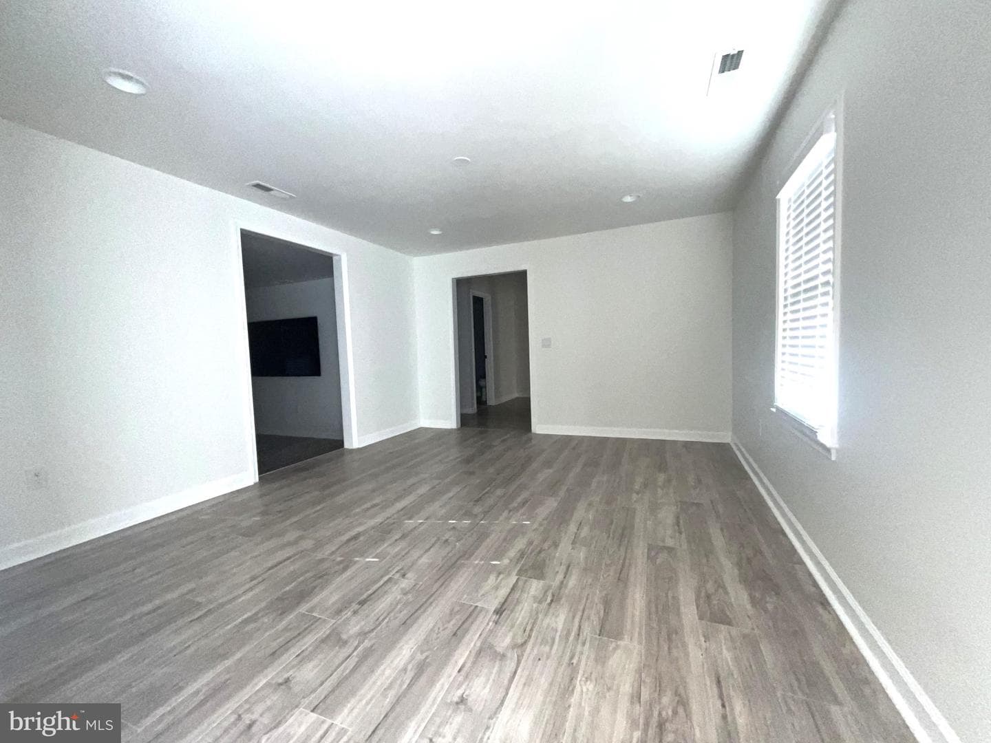 107 Whitby Lane photo 37