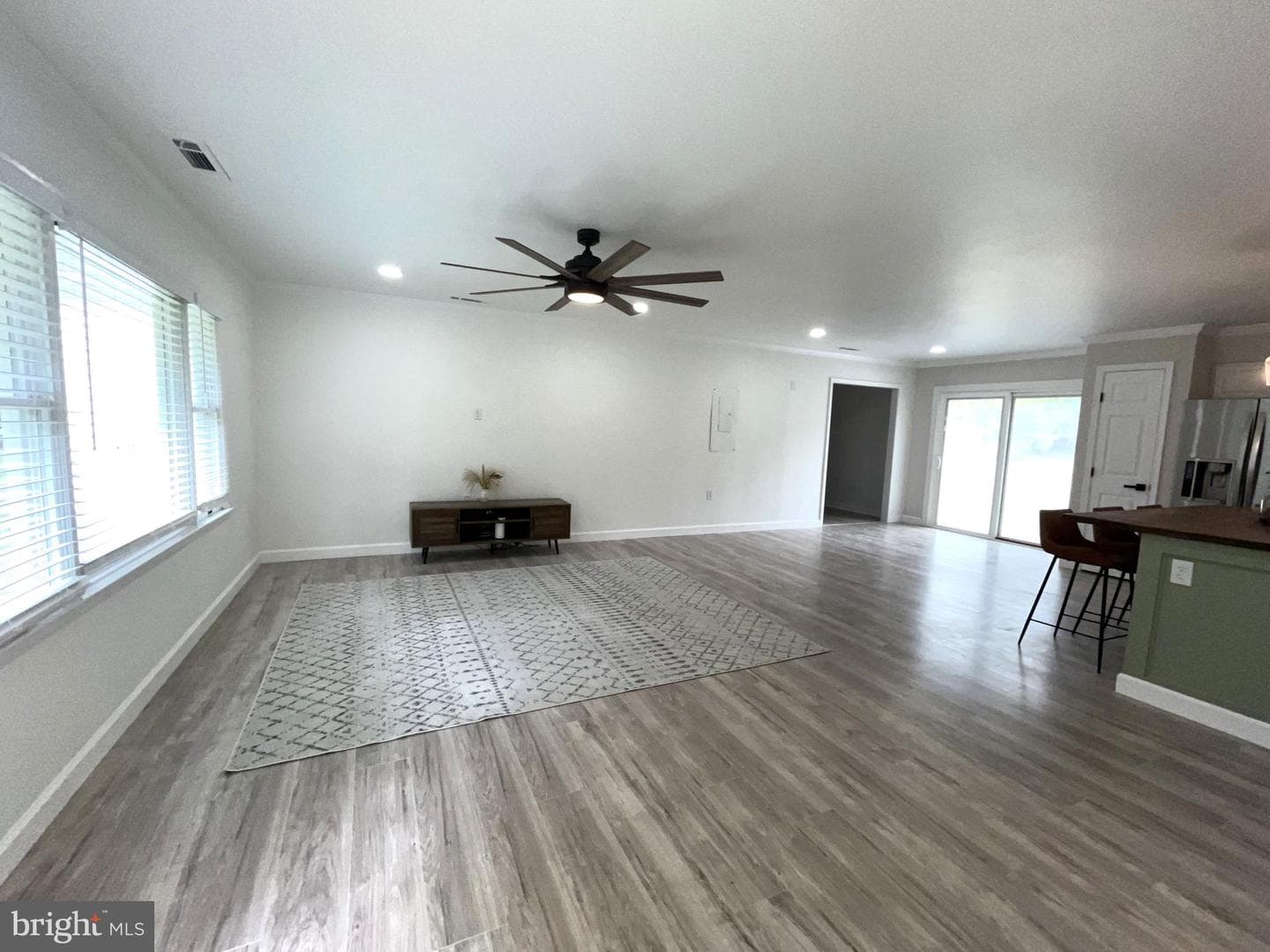 107 Whitby Lane photo 6