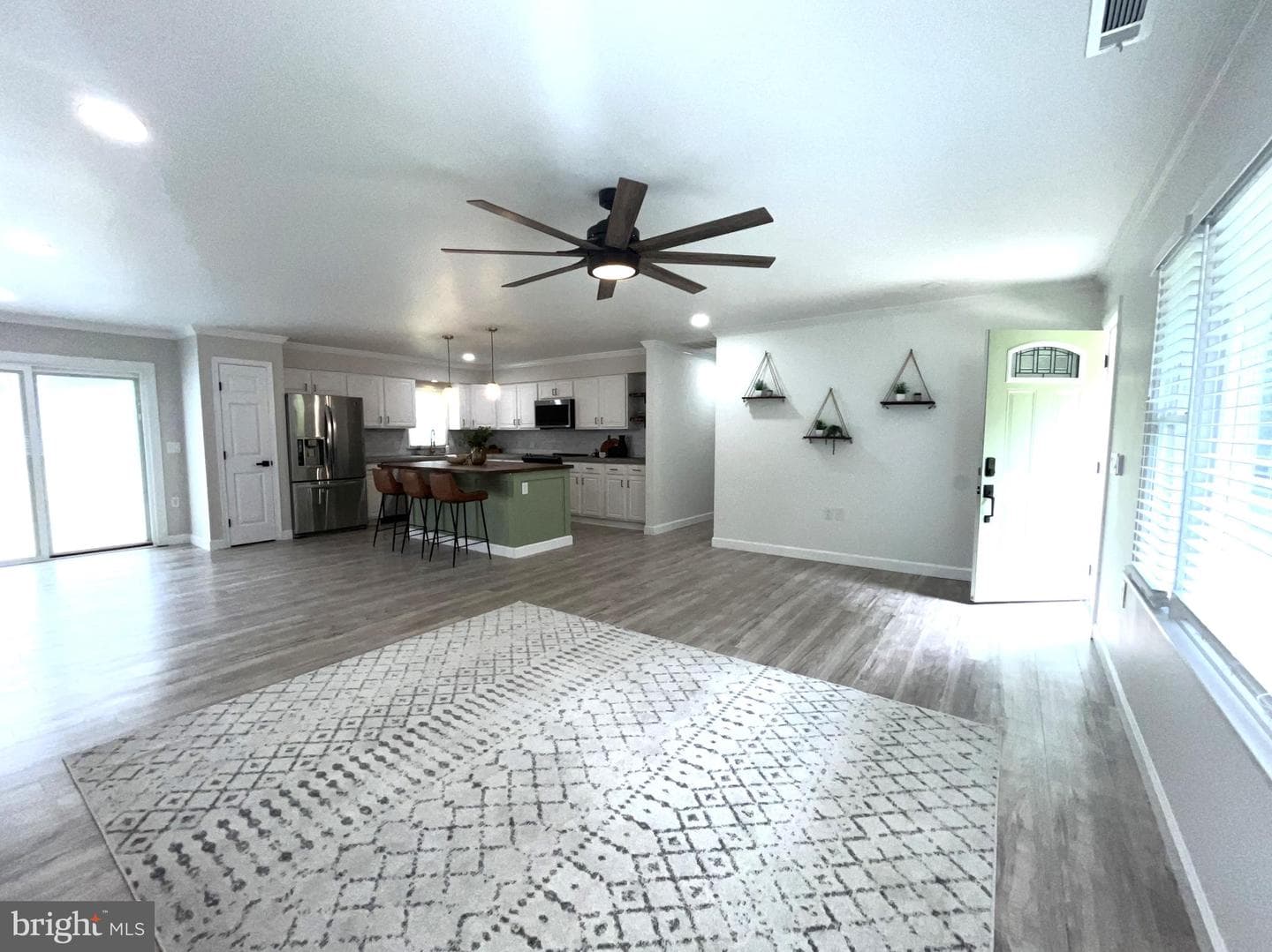 107 Whitby Lane photo 7