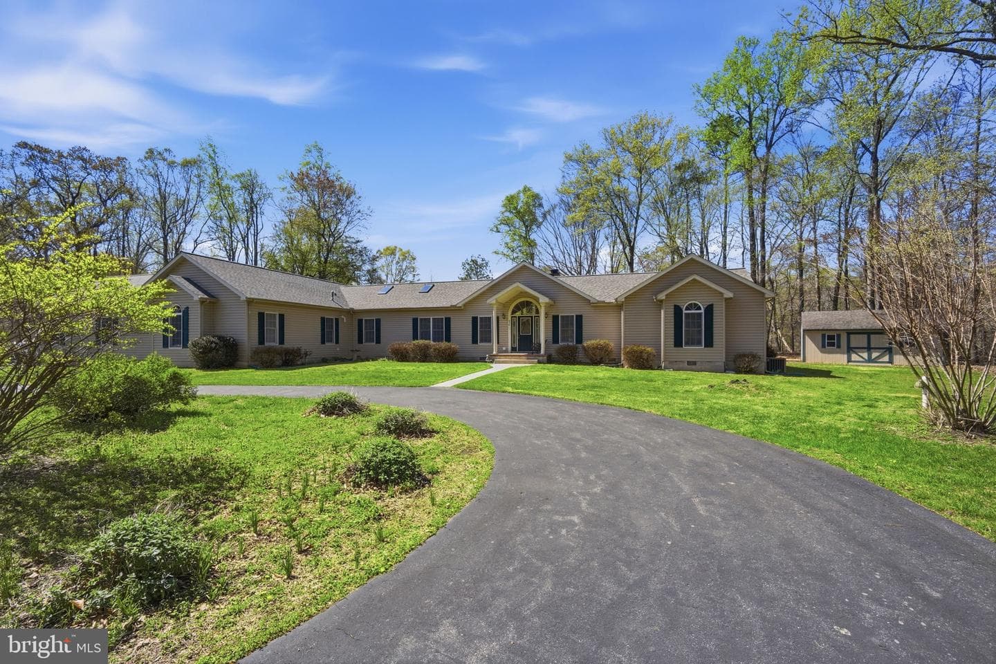 930 Spaniard Neck Road photo 3