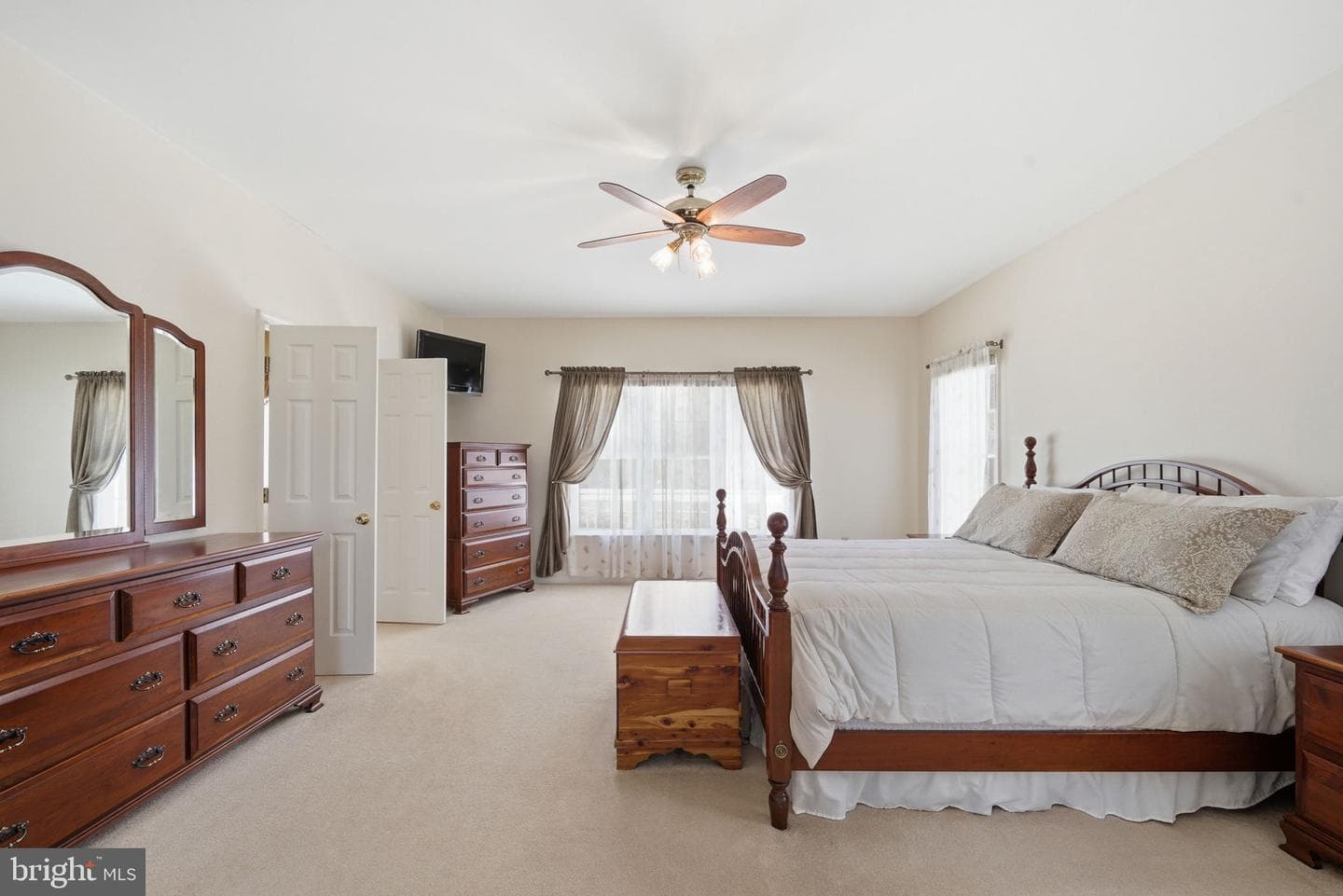 930 Spaniard Neck Road photo 32