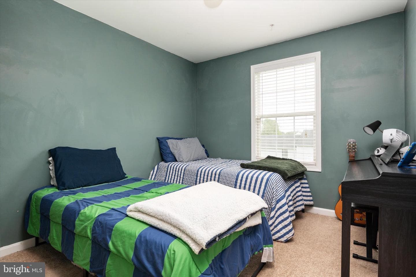 200 Newtown Road photo 29